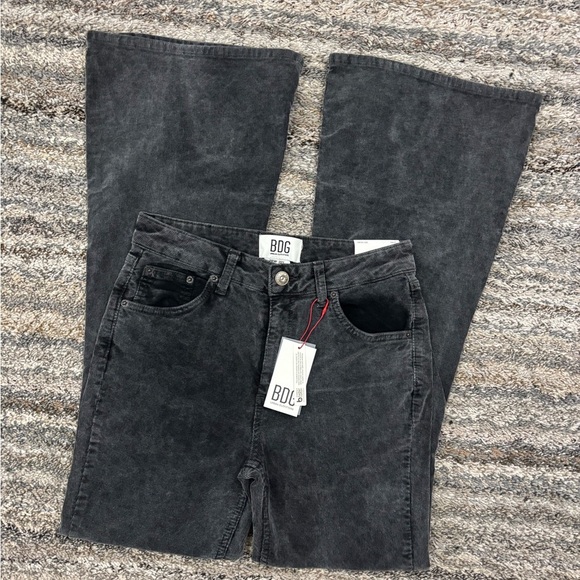 Urban Outfitters BDG Low Rise Flare Jeans Sz 28Wx32L NWT | BDG Flare Jeans NEW - - Picture 3 of 13